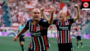 Gonçalo Paciência brilha na estreia de Bas Dost a marcar