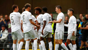 Bayern Munique vence em casa do Paderborn e passa para a frente do campeonato