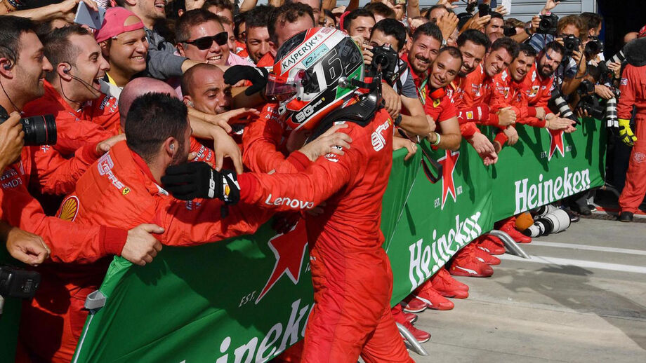 Charles Leclerc: «Foi uma corrida muito difícil, vencer aqui é um sonho»