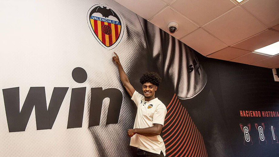 Thierry não foi convocado pelo Valencia