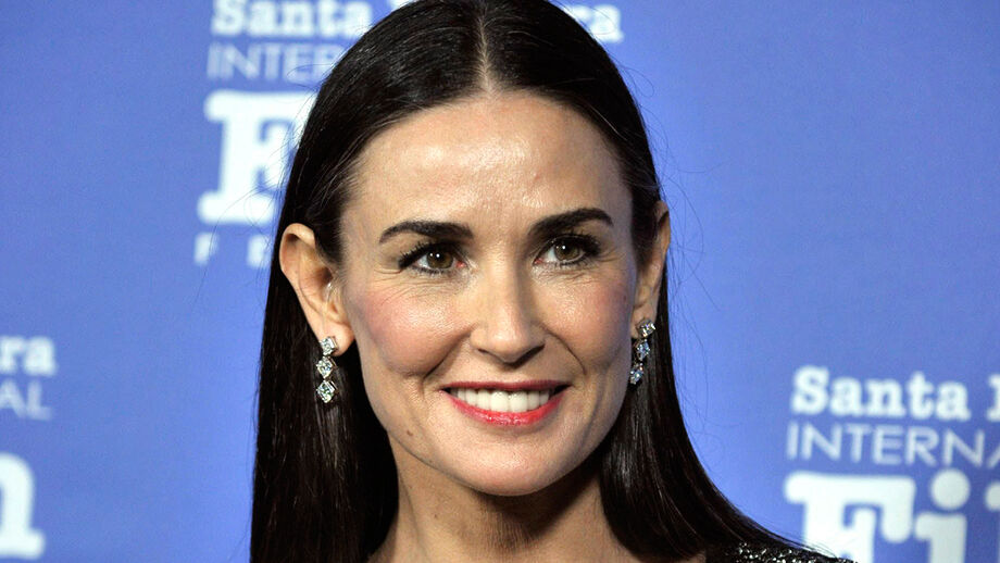 Demi Moore revela tudo em livro
