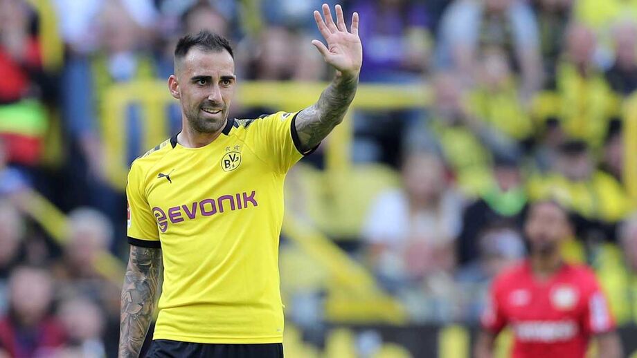 Paco Alcácer e a sua passagem pelo Barcelona: «Muita gente se portou mal comigo»