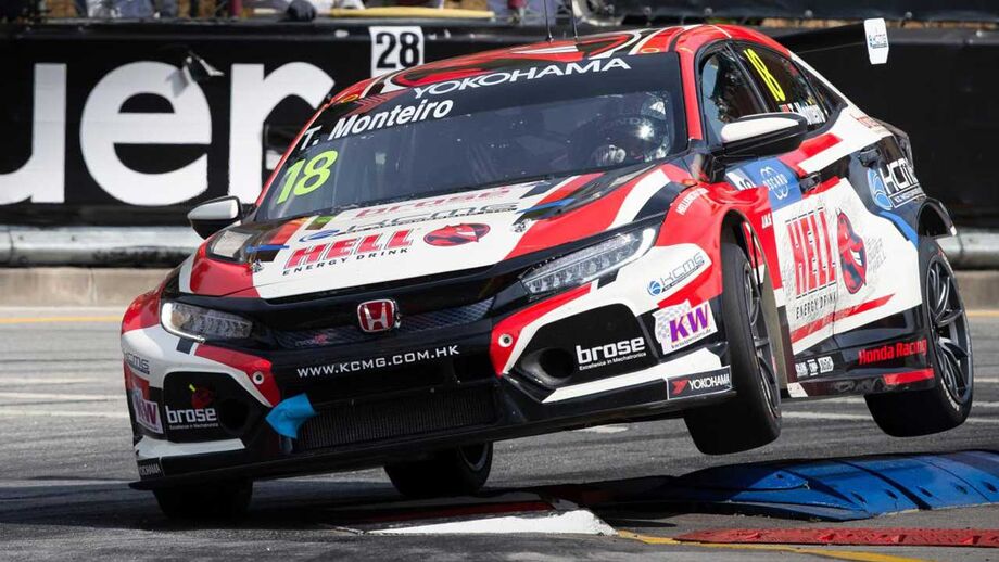 Tiago Monteiro não pontua na sétima prova do WTCR