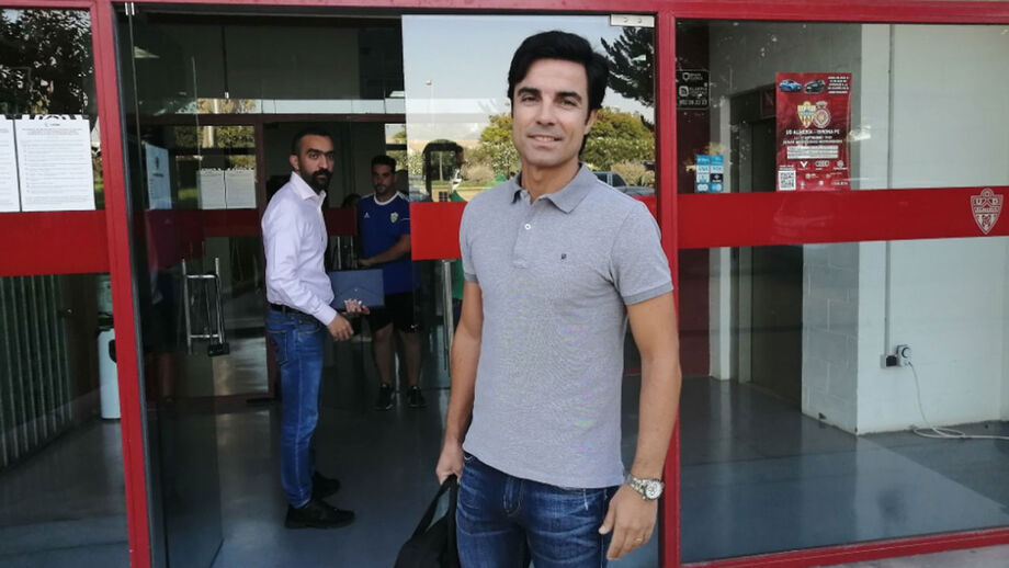 Mário Silva junta-se a Pedro Emanuel no Almería