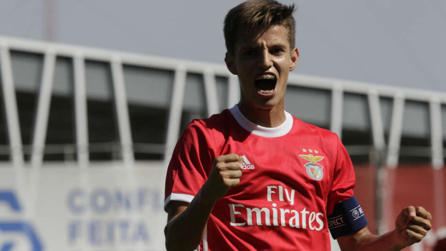 Benfica entra a vencer na Youth League