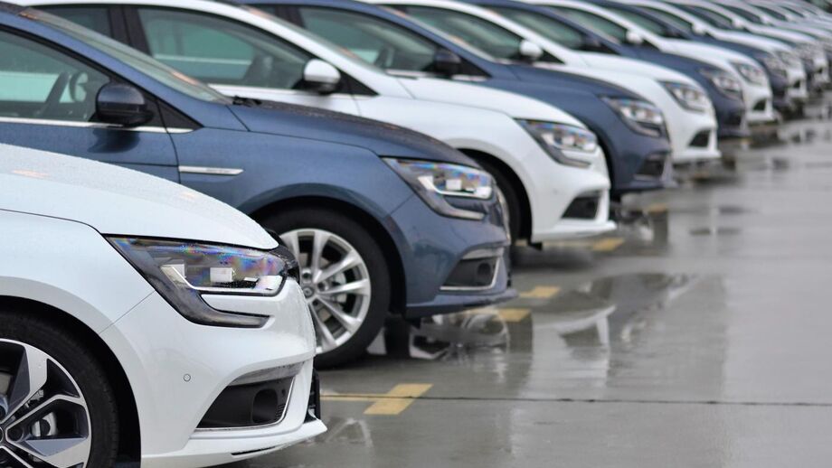 Venda de carros na Europa regista a maior queda do ano em agosto