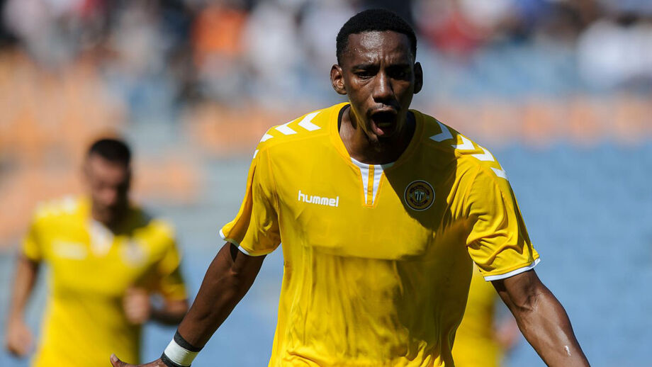 Nacional-Penafiel, 2-1: Cambalhota no marcador vale vitória