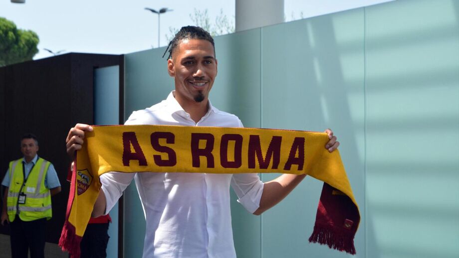 Paulo Fonseca garante estreia de Smalling frente à Atalanta
