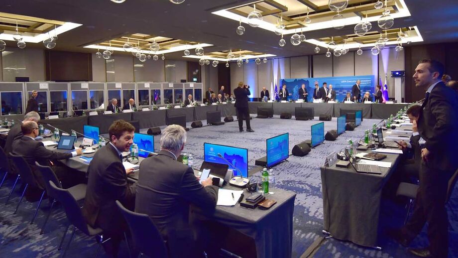 UEFA recomenda que se evitem jogos em países com restrições às mulheres