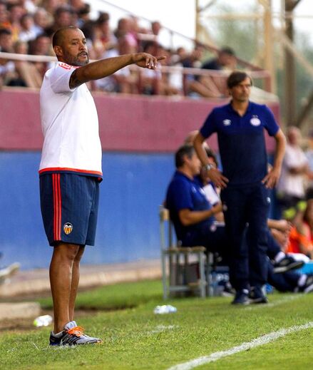 Nuno Espírito Santo (2014/2015) - Chegou ao Valencia proveniente do Rio Ave.