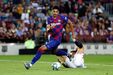 3. Apesar de ter tido uma estreia para esquecer - acabou expulso após 14 minutos em campo, frente ao Sevilha -, Ronald Araujo é visto como o futuro grande 'patrão' da defesa do Barcelona. Chamado à tour de pré-temporada do clube, no Japão, o jovem defesa de 20 anos chegou mesmo a alinha de início frente ao Vissel Kobe. Atualmente, tem uma cláusula de rescisão fixada nos 90 milhões de euros.