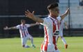 Matías Arezo (River Plate) - Começou a treinar com a equipa principal aos 15 anos de idade e floresceu quando o treinador Jorge Fossati, do River Plate de Montevideu, chamou-o a jogo. Atualmente, é titular na equipa e prospera-se um futuro risonho.