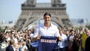 3. 'Fico se substituírem a Torre Eiffel por uma estátua minha' - Aquando da sua saída do Paris Sanit-Germain para o Man. United.