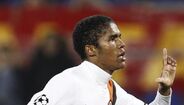 Douglas Costa (Shakhtar Donetsk) - Tal como muitos brasileiros, entrou na Europa pela Ucrânia e lá se mostrou antes de dar o salto para o topo. Chegou ao Bayern Munique e deixou boa marca, antes de se mudar para a Juventus.
