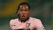 Abel Hernández (Palermo) - Tinha acabado de se mudar para a Europa depois de deixar os responsáveis do Palermo impressionados. Atuou nos italianos por cinco anos, foi titular em grande parte dessa passagem, mas não chegou ao nível esperado. Joga de momento no Al Ahli.