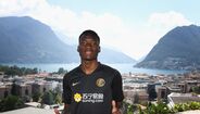 Lucien Agoume (Inter) - Estreou-se pelo Sochaux, da segunda liga francesa, aos 16 anos. Com uma estampa física fora do comum e com uma técnica muito apurada, Lucien Agoume é comparado ao estilo de jogo de Paul Pogba. Já foi convocado para a seleção francesa de sub-17. No último verão, o Inter não perdeu tempo e contratou-o por 4.5 milhões de euros.