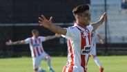 Matías Arezo (River Plate) - Começou a treinar com a equipa principal aos 15 anos de idade e floresceu quando o treinador Jorge Fossati, do River Plate de Montevideu, chamou-o a jogo. Atualmente, é titular na equipa e prospera-se um futuro risonho.