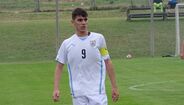 Juan Manuel Gutiérrez (Danubio) - Em maio, apenas três meses após completar 16 anos, Juan Manuel Gutiérrez tornou-se no mais jovem jogador a ser convocado pelos uruguaios do Danubio neste século. Rápido, direto e excelente no que toca aos golos, Gutiérrez foi nomeado capitão do seu país no Campeonato Sul-Americano de sub-15, em 2017, e marcou dois golos no torneio de sub-19 deste ano. Em agosto, assinou um novo contrato com o Danubio.
