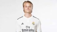 Andri Lucas Gudjohnsen (Real Madrid) - Filho de peixe sabe nadar. Andri Lucas, filho de Eidur Gudjohnsen, chocou os adeptos do Barcelona - clube pelo qual o pai jogou -, ao optar assinar pelo Real Madrid em 2018. Andri é um avançado puro que adora marcar golos. Muito forte fisicamente e bom pelo ar, é também rápido, tecnicamente talentoso e capaz de terminar com os dois pés. Se continuar a progredir a esta velocidade, o Real Madrid irá ficar absolutamente satisfeito por ter roubado tal talento ao seu rival.