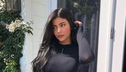 8.ª Kylie Jenner - Totaliza 3,4 milhões de euros ganhos no Instagram; cobra 1 milhão de euros por post patrocinado.
