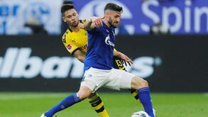 Schalke 04 e Dortmund ficam em branco no clássico