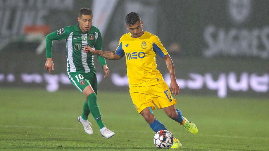 Jesús Corona convocado para jogos do México com Bermudas e Panamá