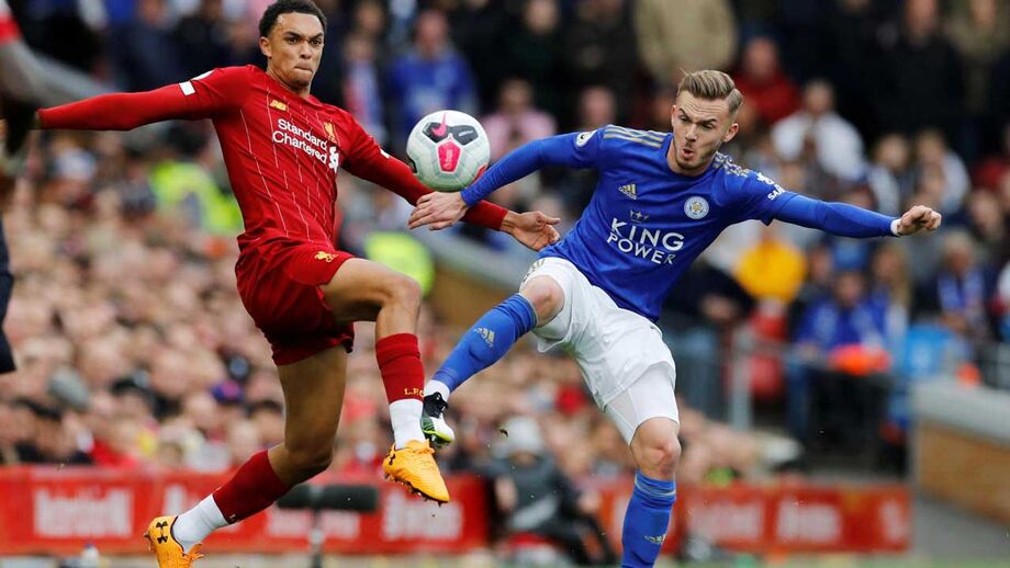 Liverpool vence Leicester com golo nos descontos