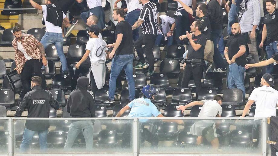 UEFA abriu processos ao V. Guimarães e ao Eintracht Frankfurt
