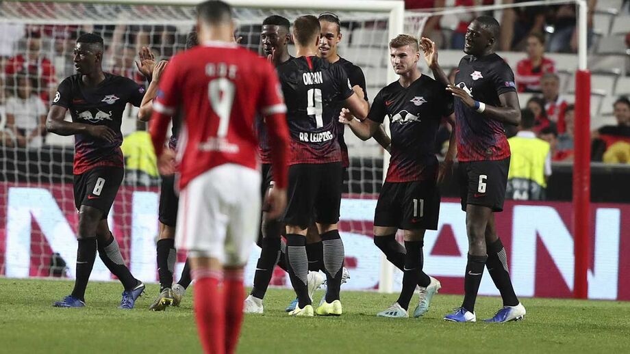 Leipzig proíbe jogadores de viajarem de avião nos dias de folga