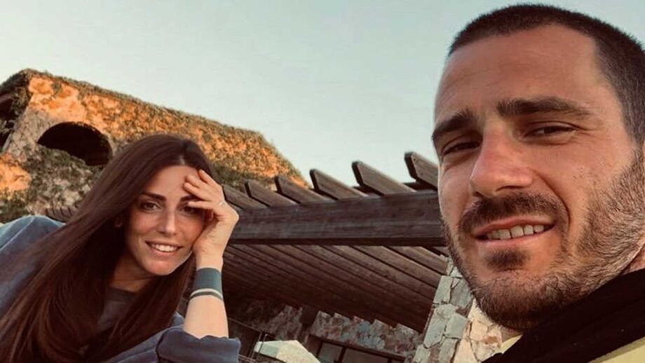 Aposta de Martina Maccari acabou em casamento com Bonucci