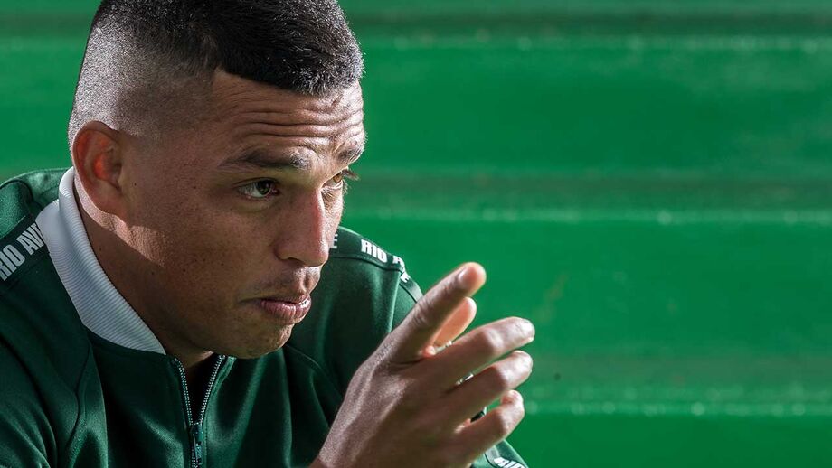 Aderllan Santos: «Estive quase em depressão e tive de reinventar-me»