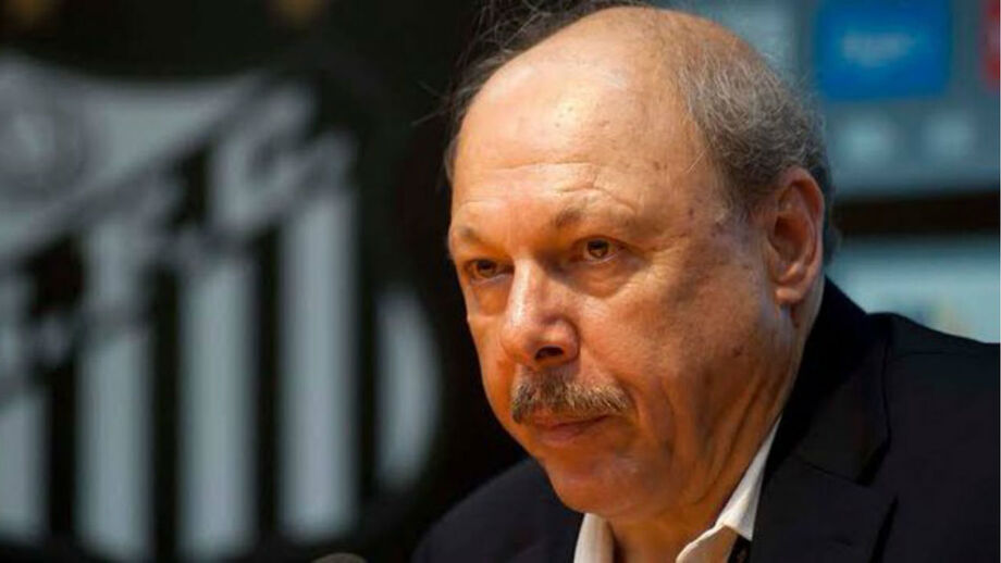 «É dar um Porsche a quem não sabe conduzir»: presidente do Santos e a 'ajuda' do VAR ao Flamengo
