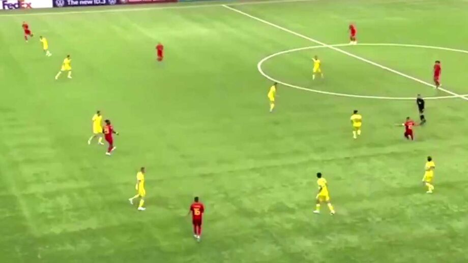 Hazard 'tirou o coelho da cartola' e assistiu assim para o segundo golo da Bélgica