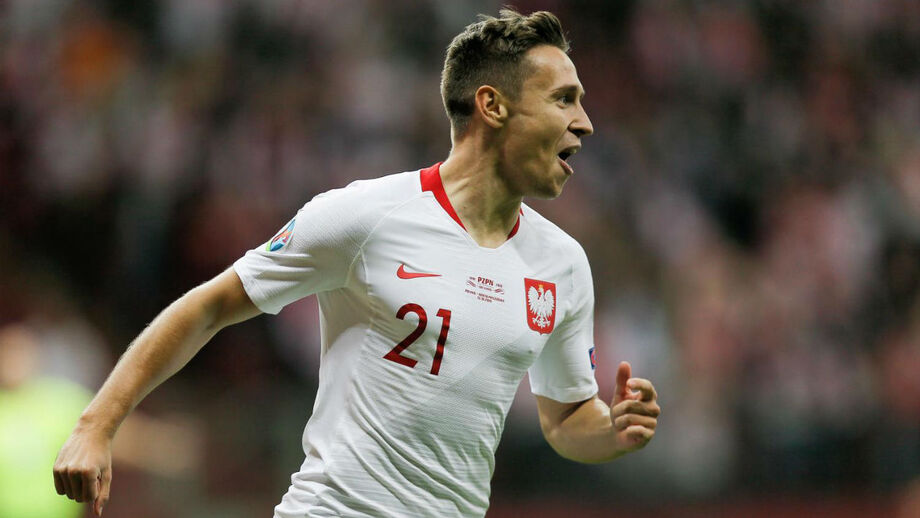 Golos de Frankowski e de Milik valem apuramento