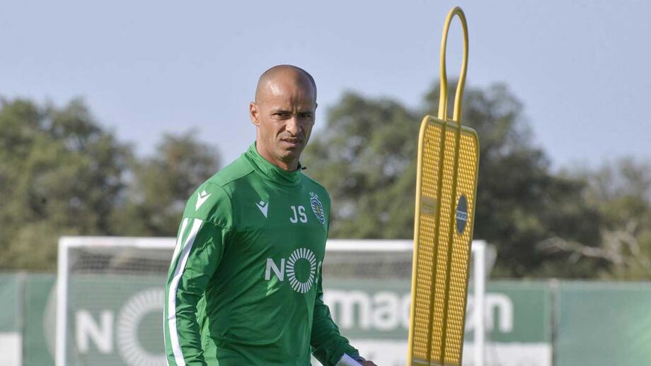 Silas dá nota positiva à formação