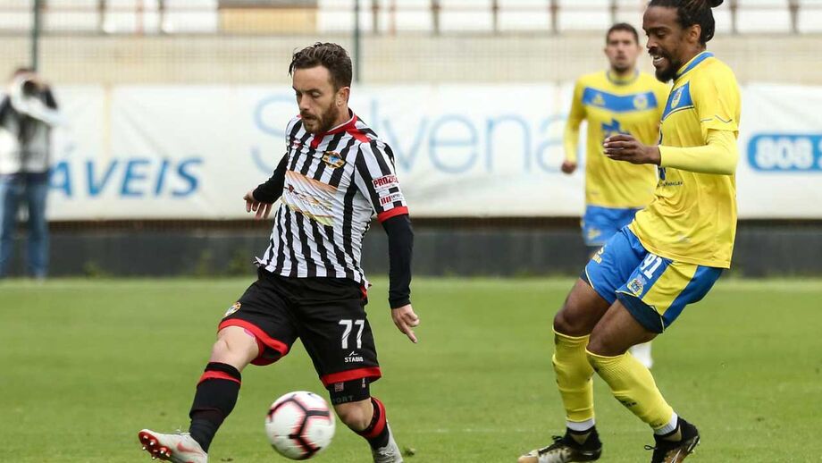 Rui Coentrão voltou a treinar em pleno