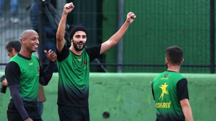 Coimbrões: sorriso no jogo de uma vida