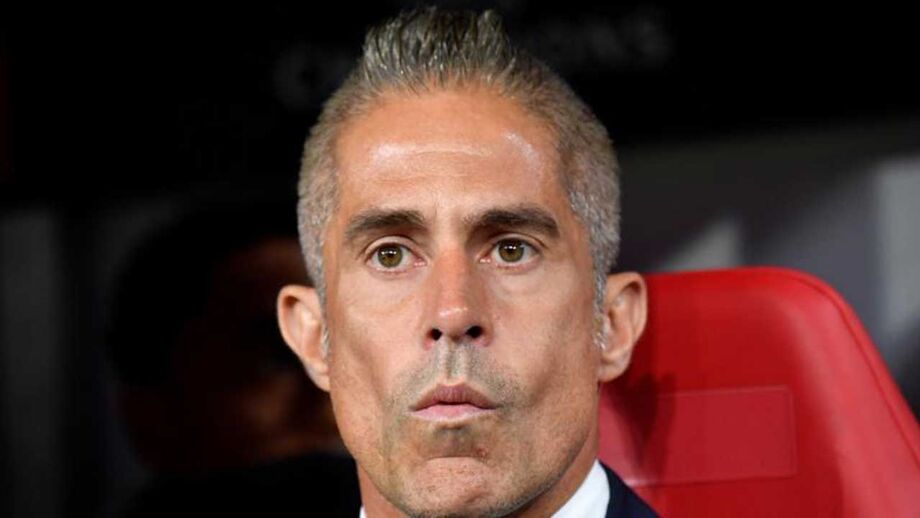 Lyon obrigado a abrir os cordões à bolsa após despedimento de Sylvinho