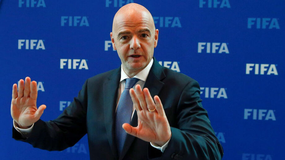 Presidente da FIFA diz que é preciso agir com firmeza contra o racismo