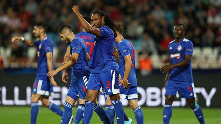 Benfica estuda contratação de Rúben Semedo