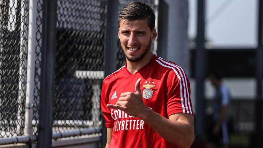 Rúben Dias pára após 525 dias