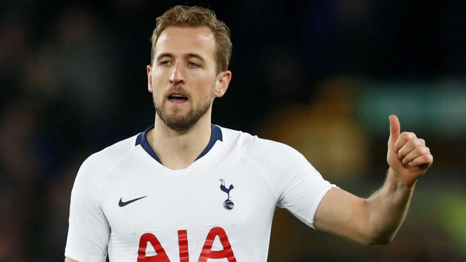 Tottenham empata em casa frente ao último