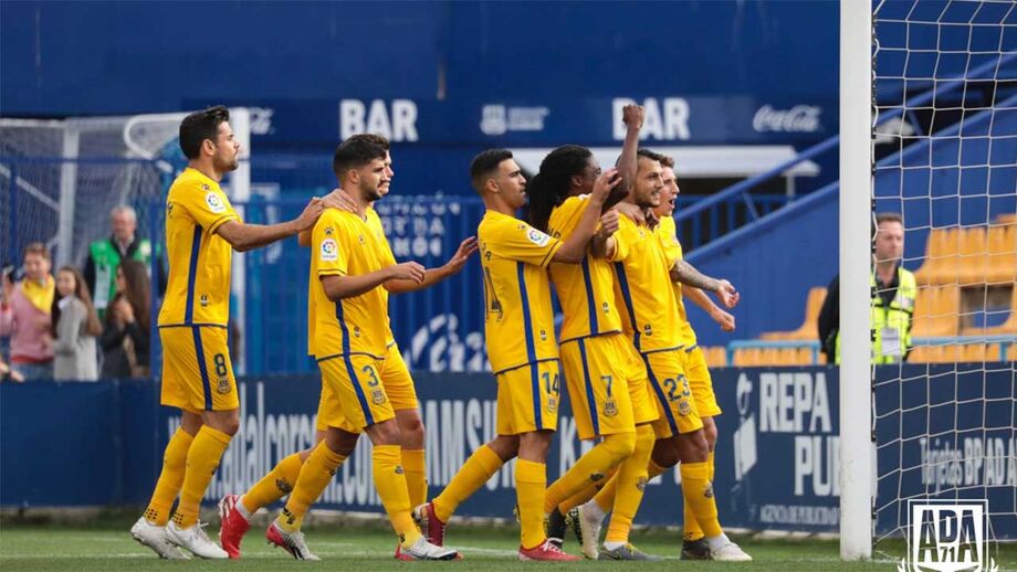 Almería de Pedro Emanuel empata e soma sexto jogo sem vencer