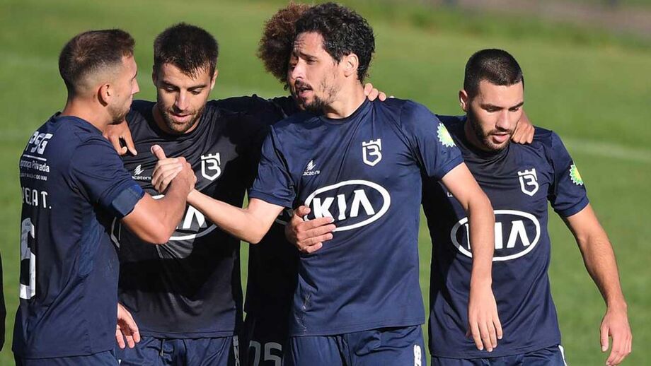 Pevidém-Belenenses SAD, 0-2: Azuis confirmam favoritismo