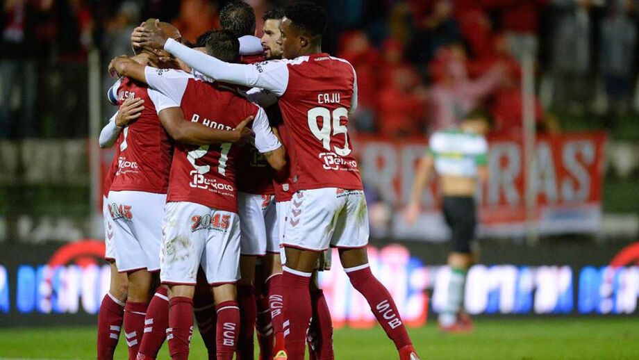 Leça-Sp. Braga, 1-3: Minhotos avançam em duelo a lembrar outros tempos