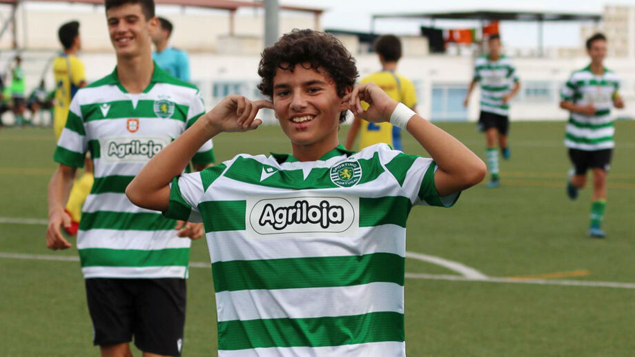 Sporting goleia AD Oeiras