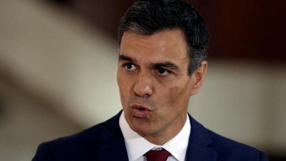 Sánchez vai a Barcelona visitar agentes feridos nos protestos