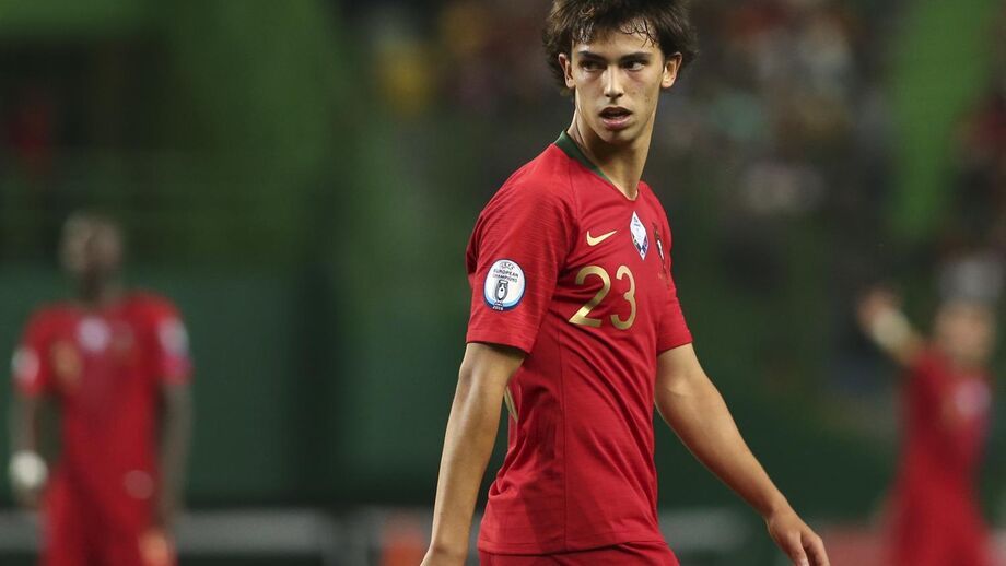 João Félix entre os finalistas da Bola de Ouro