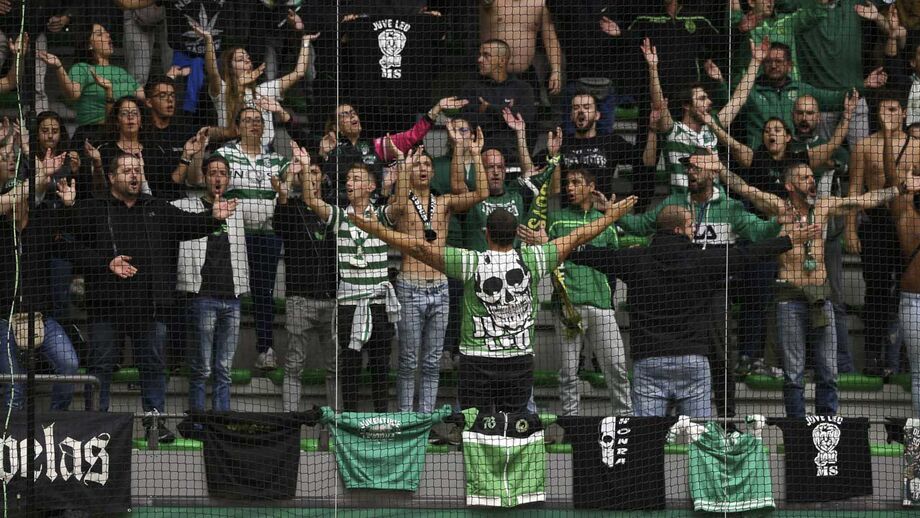 Claques do Sporting perdem bilhetes de época