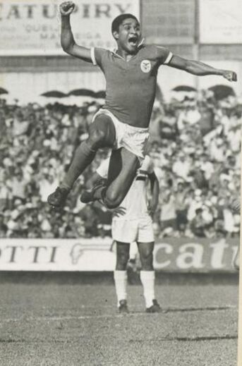 8.º Eusébio - 621 golos em 639 jogos